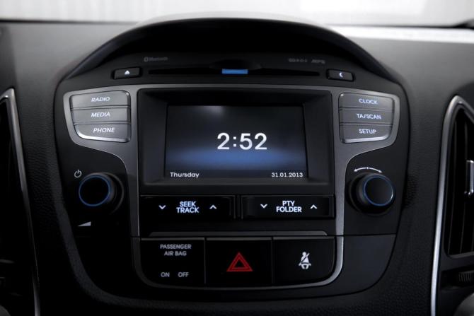 Hyundai ix35 I Рестайлинг с пробегом 2014 года, цена 1 499 000 рублей, 92760 км, внедорожник, Автокод Объявления