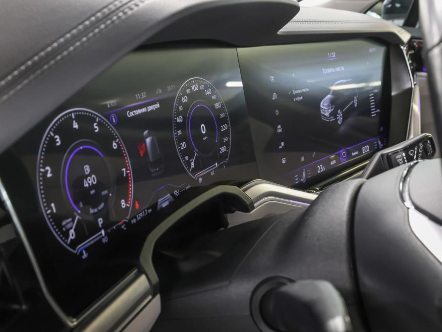 Volkswagen Touareg III Москва  - изображение 16