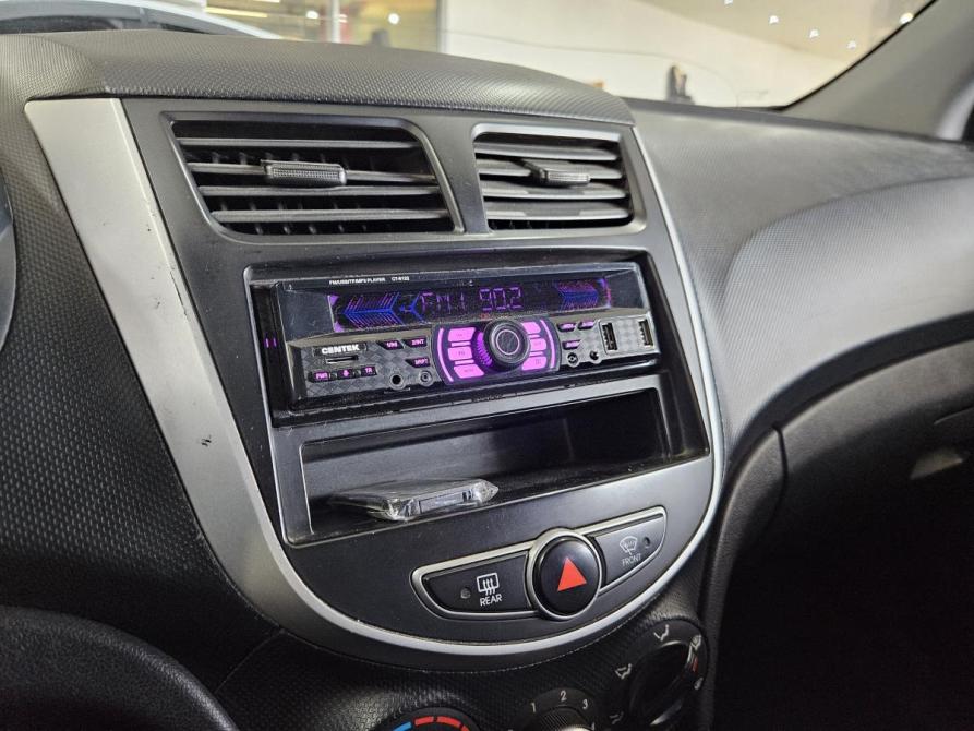 Hyundai Solaris I Курган  - изображение 19