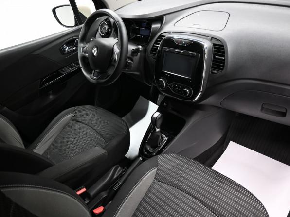 Renault Kaptur I с пробегом 2017 года, цена 1 315 000 рублей, 139111 км, внедорожник, Автокод Объявления