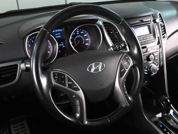 Hyundai Elantra V (MD) с пробегом 2013 года, цена 1 259 000 рублей, 162936 км, хэтчбек, Автокод Объявления