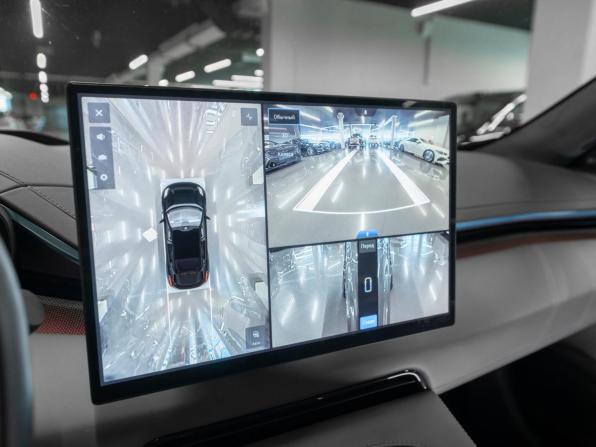 Zeekr 001 I Рестайлинг 1 с пробегом 2024 года, цена 6 800 000 рублей, 48591 км, хэтчбек, Автокод Объявления