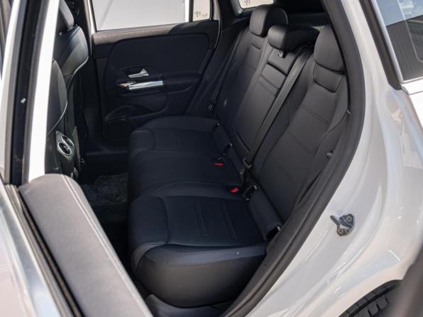 Mercedes-Benz GLA II (H247) с пробегом 2022 года, цена 4 240 000 рублей, 44337 км, внедорожник, Автокод Объявления
