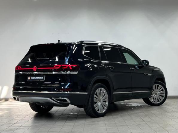 Volkswagen Teramont I Рестайлинг (China Market) с пробегом 2022 года, цена 5 350 000 рублей, 60450 км, внедорожник, Автокод Объявления