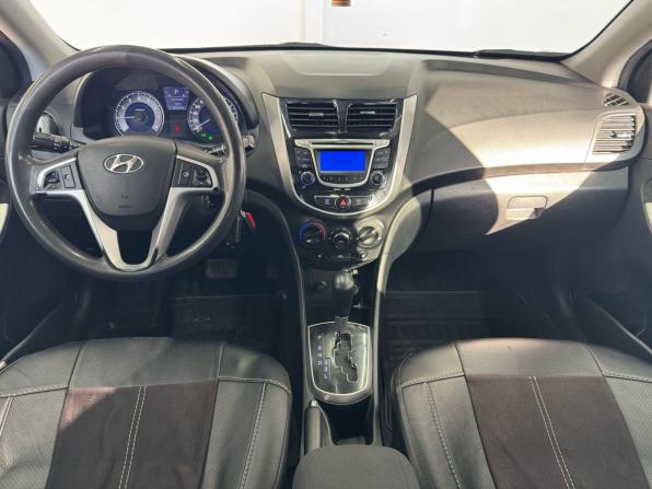 Hyundai Solaris I с пробегом 2012 года, цена 829 000 рублей, 203994 км, хэтчбек, Автокод Объявления