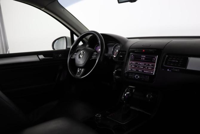 Volkswagen Touareg II с пробегом 2011 года, цена 1 799 990 рублей, 312026 км, внедорожник, Автокод Объявления