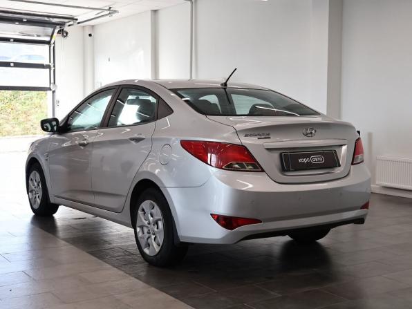 Hyundai Solaris I Рестайлинг с пробегом 2016 года, цена 978 000 рублей, 46240 км, седан, Автокод Объявления