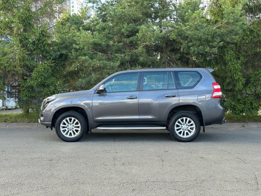 Toyota Land Cruiser Prado 150 Series Рестайлинг 1 Санкт-Петербург  - изображение 9
