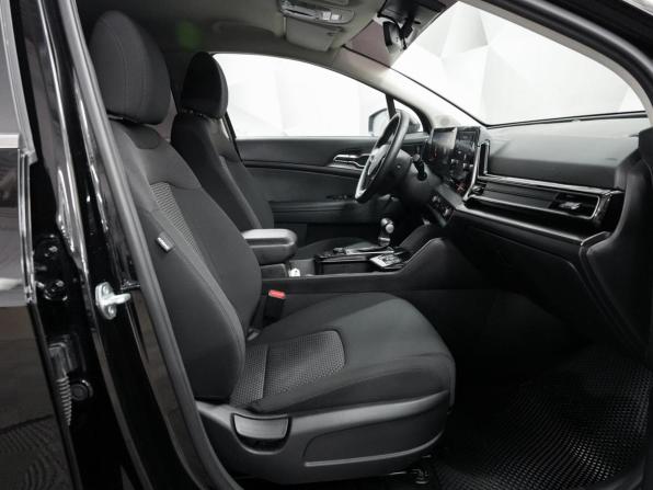 Kia Sportage V с пробегом 2023 года, цена 2 969 000 рублей, 71000 км, внедорожник, Автокод Объявления