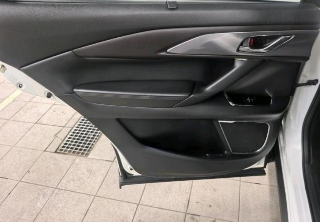 Mazda CX-9 II с пробегом 2018 года, цена 2 750 000 рублей, 133000 км, внедорожник, Автокод Объявления