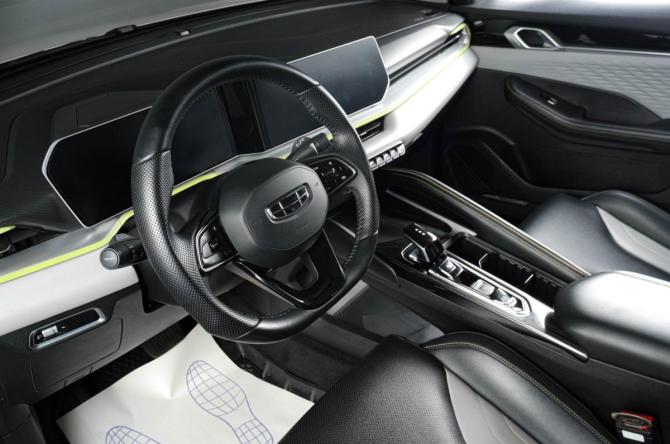 Geely Coolray I Рестайлинг с пробегом 2023 года, цена 2 369 000 рублей, 66695 км, внедорожник, Автокод Объявления