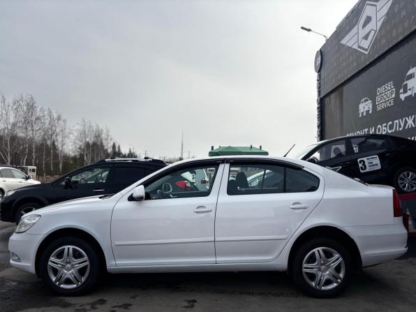 Skoda Octavia II (A5) Рестайлинг с пробегом 2012 года, цена 750 000 рублей, 237000 км, лифтбек, Автокод Объявления