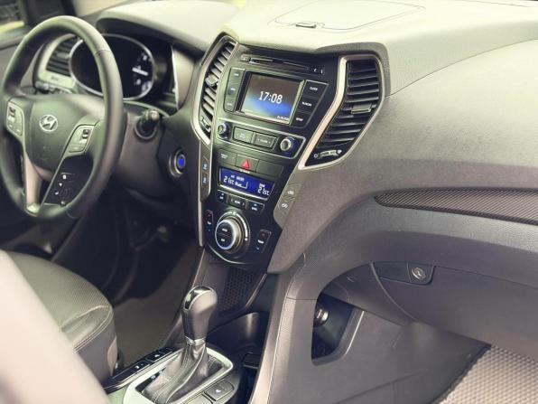 Hyundai Santa Fe III Рестайлинг с пробегом 2015 года, цена 1 870 000 рублей, 224720 км, внедорожник, Автокод Объявления