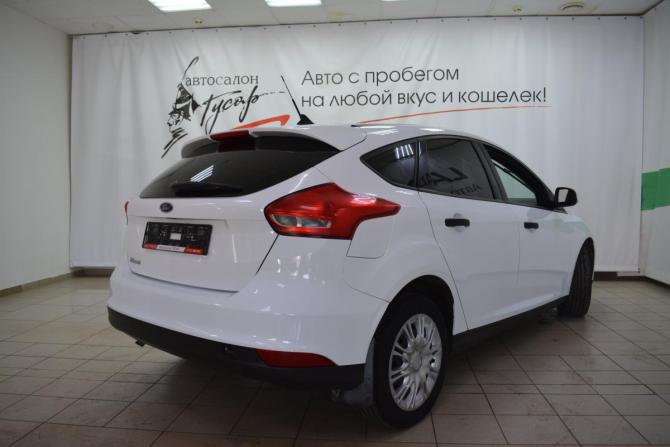 Ford Focus III Рестайлинг с пробегом 2019 года, цена 949 000 рублей, 241000 км, хэтчбек, Автокод Объявления