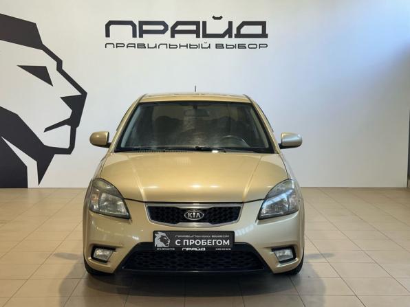 Kia Rio II Рестайлинг с пробегом 2010 года, цена 719 900 рублей, 304000 км, седан, Автокод Объявления