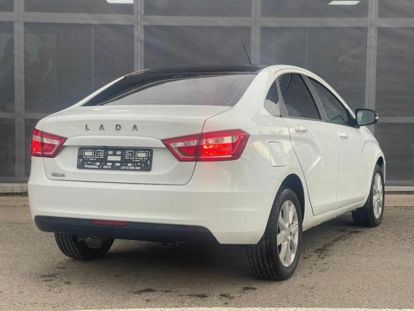 Lada (ВАЗ) Vesta I с пробегом 2022 года, цена 1 150 000 рублей, 99160 км, седан, Автокод Объявления
