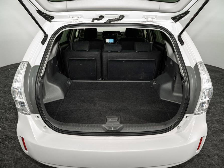 Toyota Prius Alpha I (ZVW40/41) Иркутск  - изображение 18