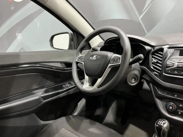 Lada (ВАЗ) Vesta I с пробегом 2019 года, цена 725 000 рублей, 214300 км, седан, Автокод Объявления