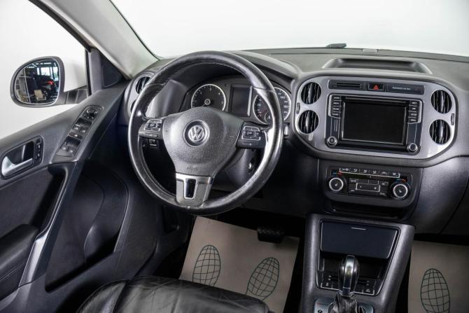 Volkswagen Tiguan I с пробегом 2011 года, цена 1 329 000 рублей, 290376 км, внедорожник, Автокод Объявления