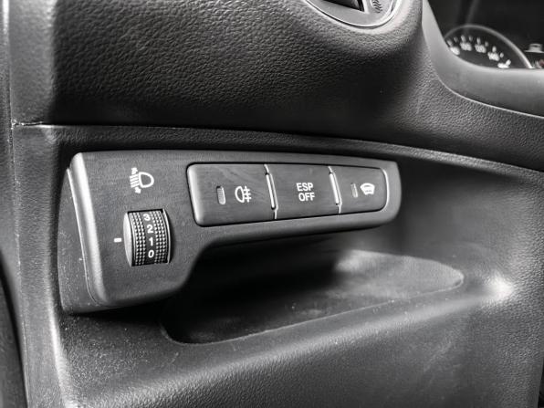 Kia Carens II (UN) с пробегом 2011 года, цена 720 000 рублей, 247015 км, минивэн, Автокод Объявления