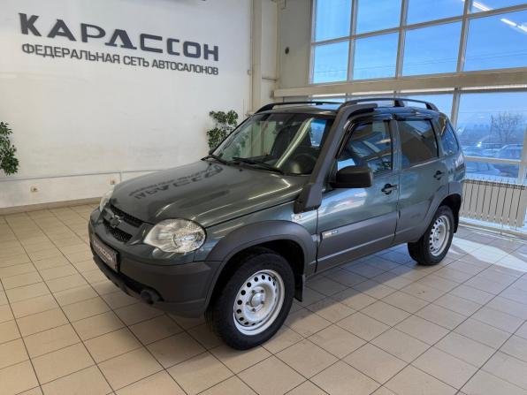 Chevrolet Niva I Рестайлинг с пробегом 2017 года, цена 770 000 рублей, 121669 км, внедорожник, Автокод Объявления