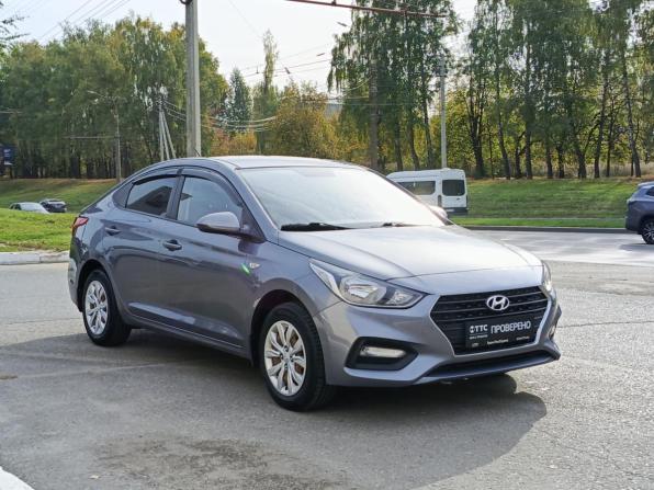 Hyundai Solaris II с пробегом 2018 года, цена 1 081 000 рублей, 105927 км, седан, Автокод Объявления