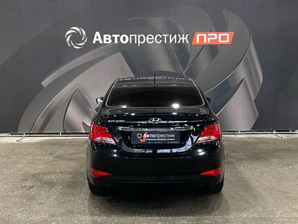 Hyundai Solaris I Рестайлинг с пробегом 2016 года, цена 1 040 000 рублей, 173625 км, седан, Автокод Объявления