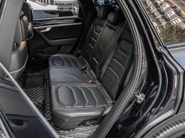 Volkswagen Touareg III с пробегом 2019 года, цена 6 880 000 рублей, 99090 км, внедорожник, Автокод Объявления