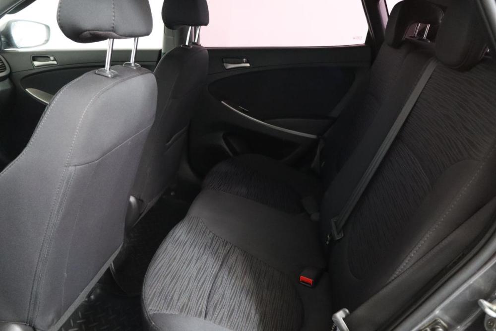 Hyundai Solaris I Рестайлинг Санкт-Петербург  - изображение 12