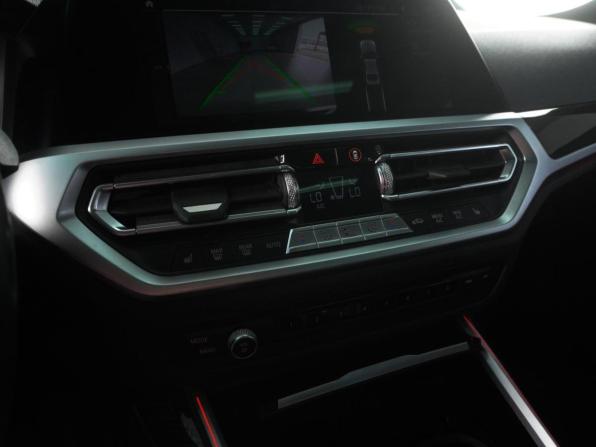 BMW 3 серии VII (G2x) с пробегом 2019 года, цена 3 319 000 рублей, 118796 км, седан, Автокод Объявления