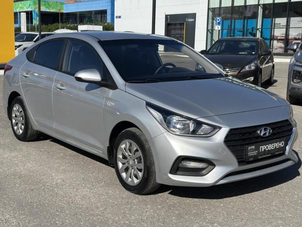 Hyundai Solaris II с пробегом 2017 года, цена 1 190 000 рублей, 158194 км, седан, Автокод Объявления