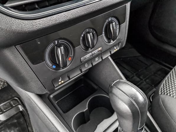 Volkswagen Polo VI с пробегом 2021 года, цена 1 710 000 рублей, 32920 км, лифтбек, Автокод Объявления