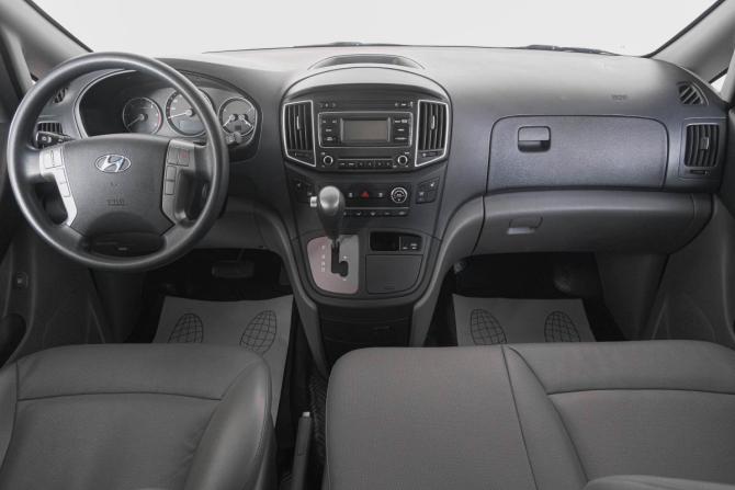 Hyundai Grand Starex I Рестайлинг 2 с пробегом 2018 года, цена 3 429 000 рублей, 118000 км, минивэн, Автокод Объявления