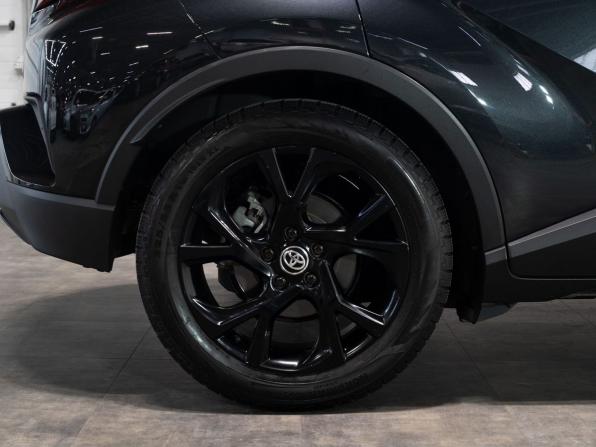 Toyota C-HR I Рестайлинг с пробегом 2020 года, цена 2 180 000 рублей, 128500 км, внедорожник, Автокод Объявления