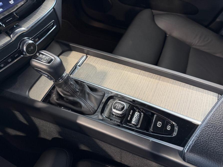 Volvo XC60 II Москва  - изображение 27
