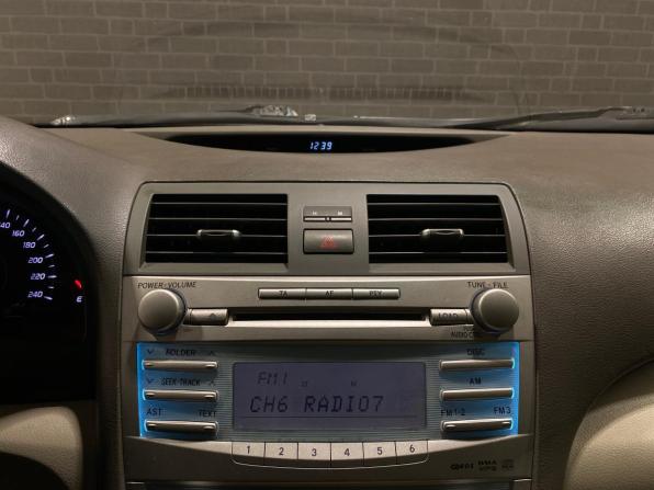 Toyota Camry VI (XV40) с пробегом 2007 года, цена 890 000 рублей, 231605 км, седан, Автокод Объявления