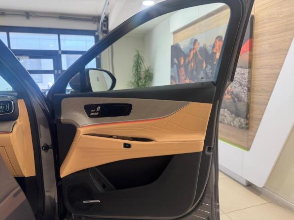 Jaecoo J8 с пробегом 2024 года, цена 3 950 000 рублей, 3081 км, внедорожник, Автокод Объявления