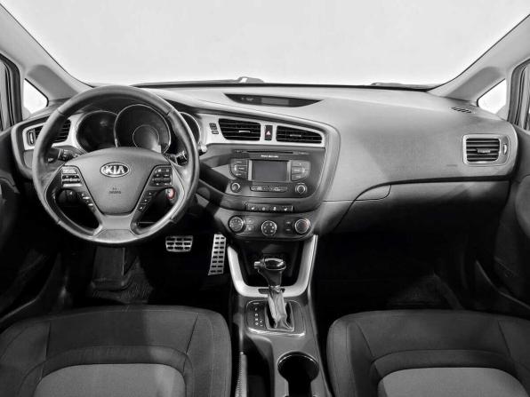 Kia Ceed II с пробегом 2014 года, цена 1 010 000 рублей, 173730 км, хэтчбек, Автокод Объявления
