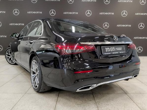 Mercedes-Benz E-Класс V (W213 S213 C238) Рестайлинг с пробегом 2020 года, цена 4 310 000 рублей, 83324 км, седан, Автокод Объявления
