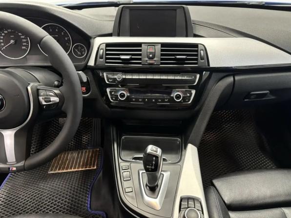 BMW 3 серии VI (F3x) Рестайлинг с пробегом 2018 года, цена 2 457 000 рублей, 138000 км, седан, Автокод Объявления