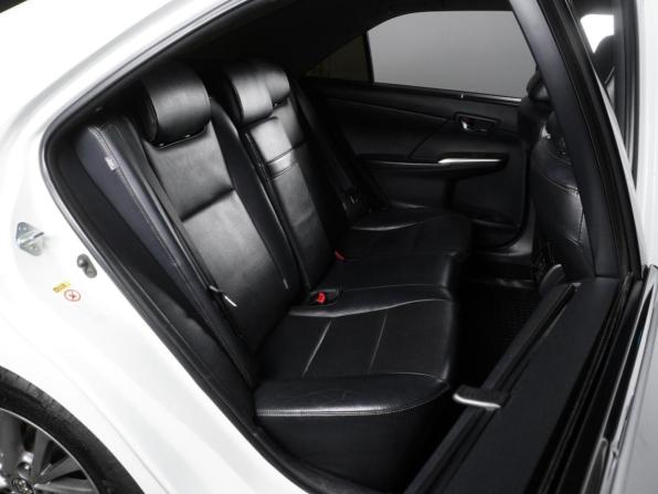 Toyota Camry VII (XV50) Рестайлинг с пробегом 2016 года, цена 2 390 000 рублей, 248621 км, седан, Автокод Объявления