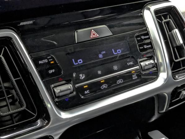 Kia Sorento IV с пробегом 2021 года, цена 3 700 000 рублей, 81833 км, внедорожник, Автокод Объявления