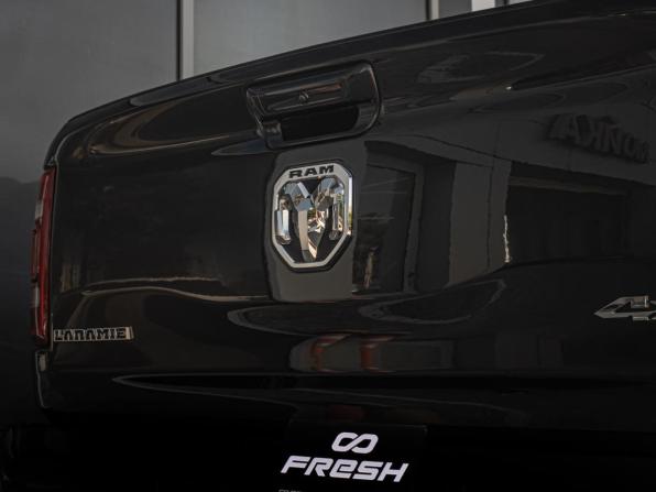 Ram 1500 V с пробегом 2021 года, цена 5 400 000 рублей, 105868 км, offers.body_type.unknown, Автокод Объявления