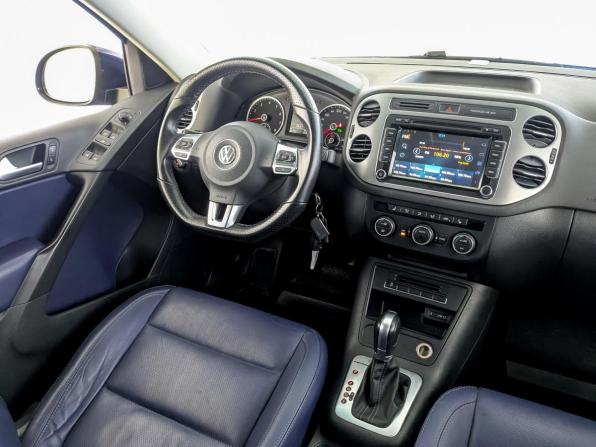 Volkswagen Tiguan I Рестайлинг с пробегом 2016 года, цена 2 330 000 рублей, 33000 км, внедорожник, Автокод Объявления