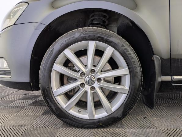 Volkswagen Passat B7 с пробегом 2012 года, цена 1 020 500 рублей, 202245 км, седан, Автокод Объявления