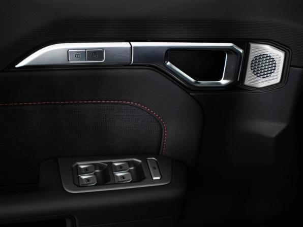 JETOUR T2 с пробегом 2024 года, цена 3 759 000 рублей, 17500 км, внедорожник, Автокод Объявления
