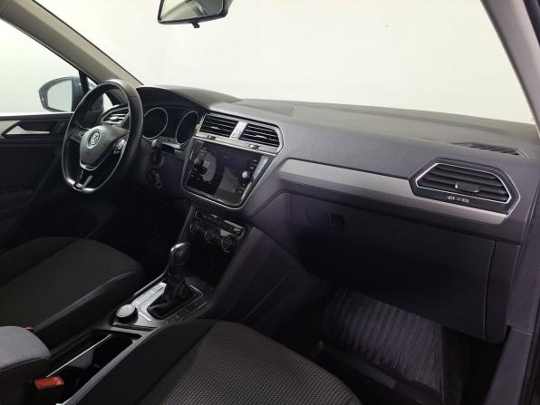 Volkswagen Tiguan II с пробегом 2019 года, цена 2 560 000 рублей, 101173 км, внедорожник, Автокод Объявления