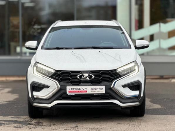 Lada (ВАЗ) Vesta I Рестайлинг (NG) с пробегом 2024 года, цена 1 689 000 рублей, 27733 км, универсал, Автокод Объявления