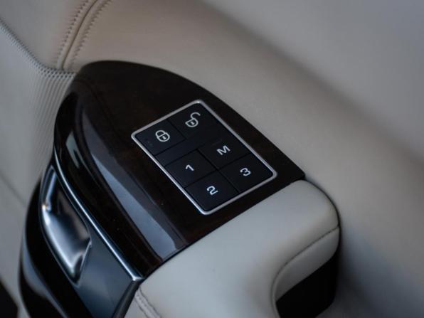 Land Rover Range Rover IV с пробегом 2017 года, цена 7 000 000 рублей, 158560 км, внедорожник, Автокод Объявления