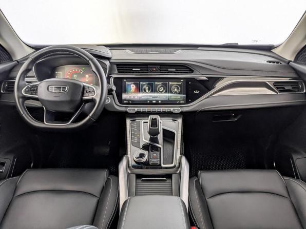 Geely Atlas Pro с пробегом 2023 года, цена 2 170 000 рублей, 33527 км, внедорожник, Автокод Объявления